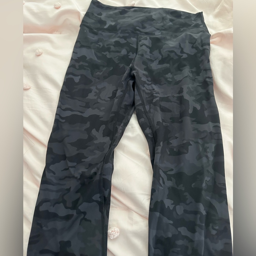 Hawthorn athletic women workout leggings camo size XL - Picture 2 of 6